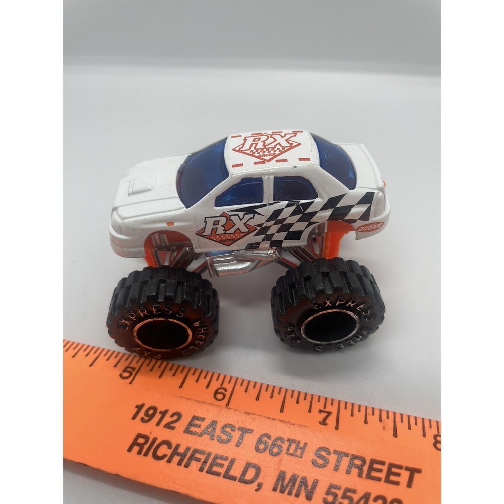 Motion Super White &‎ Orange Racing Monster Jam Truck